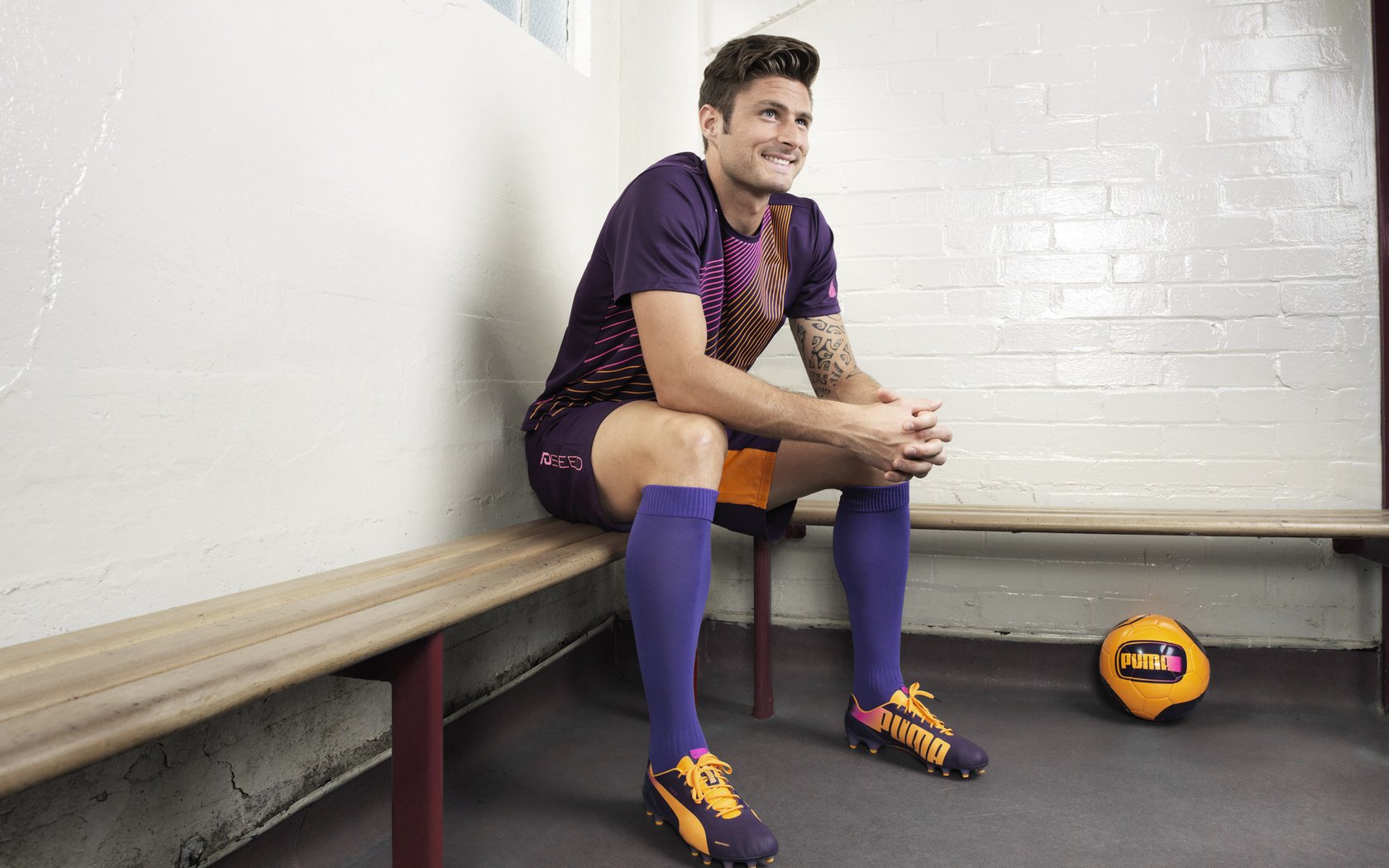 莱比锡红牛俱乐部考虑引进新前锋，莱比锡红牛近况