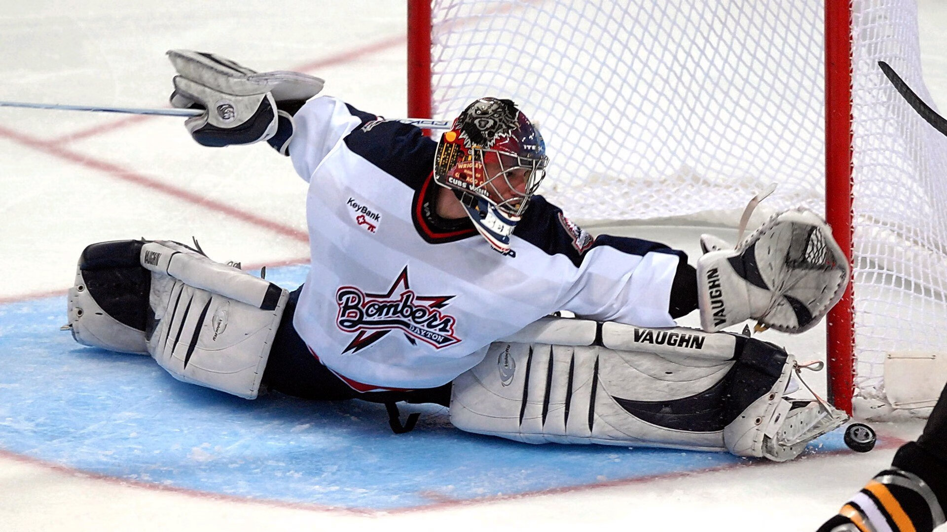 陕西中关村骑士客场大胜四川，在前进路上稳健行走